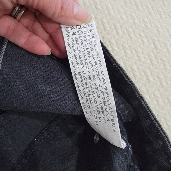 Forever 21 High Waist Black Cut off Denim Jeans Shorts Size US 30 - Picture 9 of 10